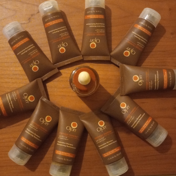 Ojon Damage Reverse Restorative Hair Treatment 😍 + Shampoo - Picture 4 of 4